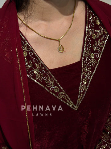 Premium Velvet Handworked Ensemble H 467