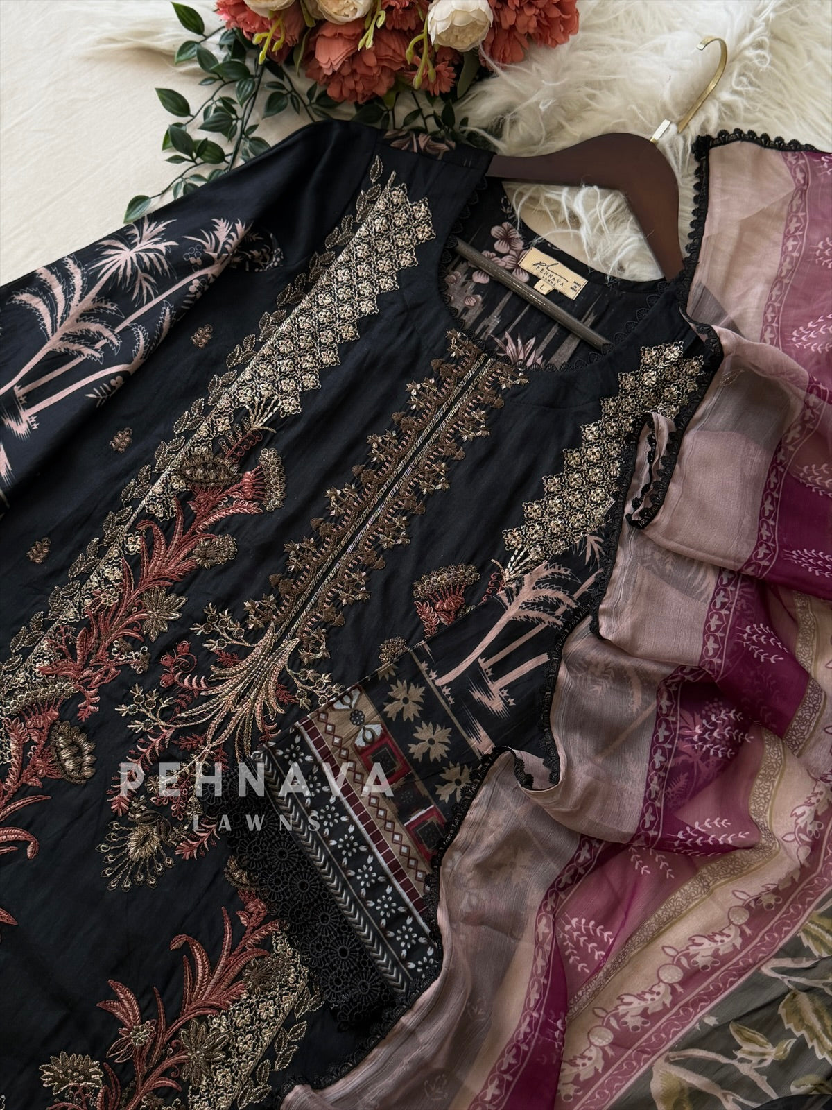 Cotton Embroidered suit 3374