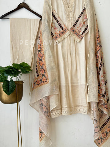 New Grace Cota Check Suit Set