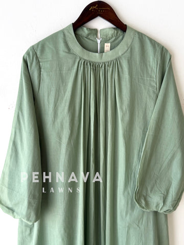 Minimal Imported Long Top B248