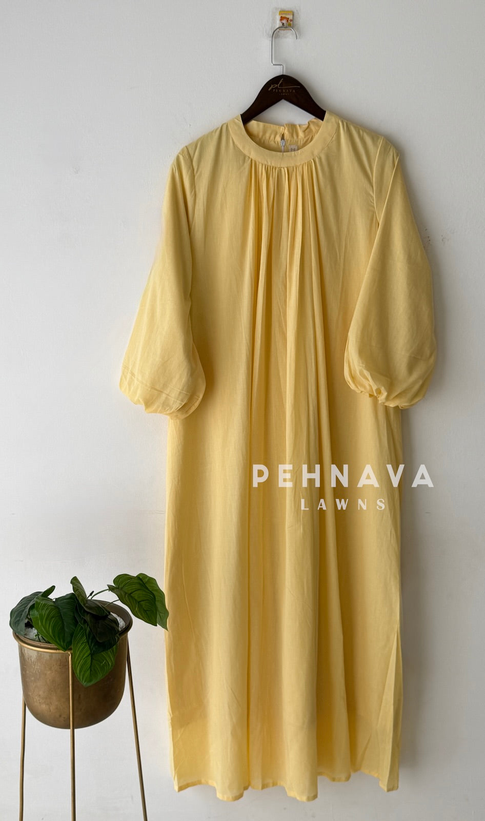 Minimal Imported Long Top B248