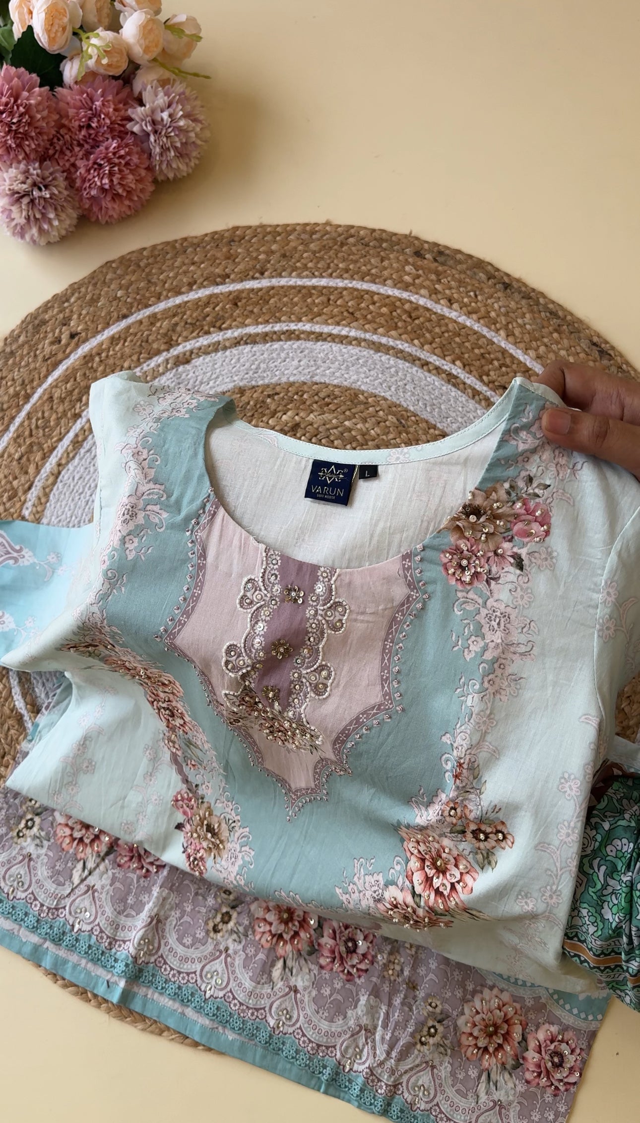 Pure cotton pakistani pattern suit with pure cotton scalloped dupatta