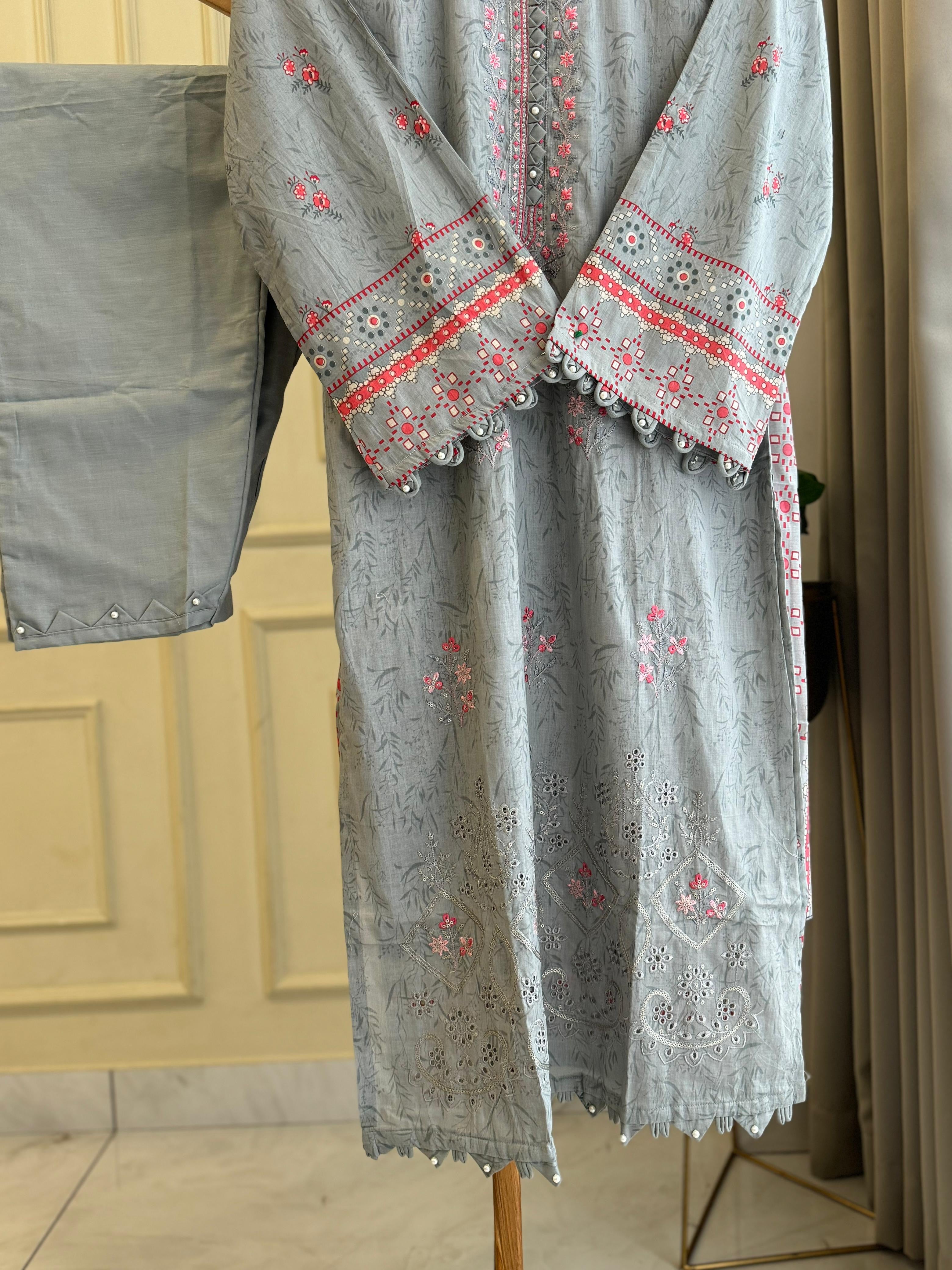 New Stylish Pakistani Salwar-6
