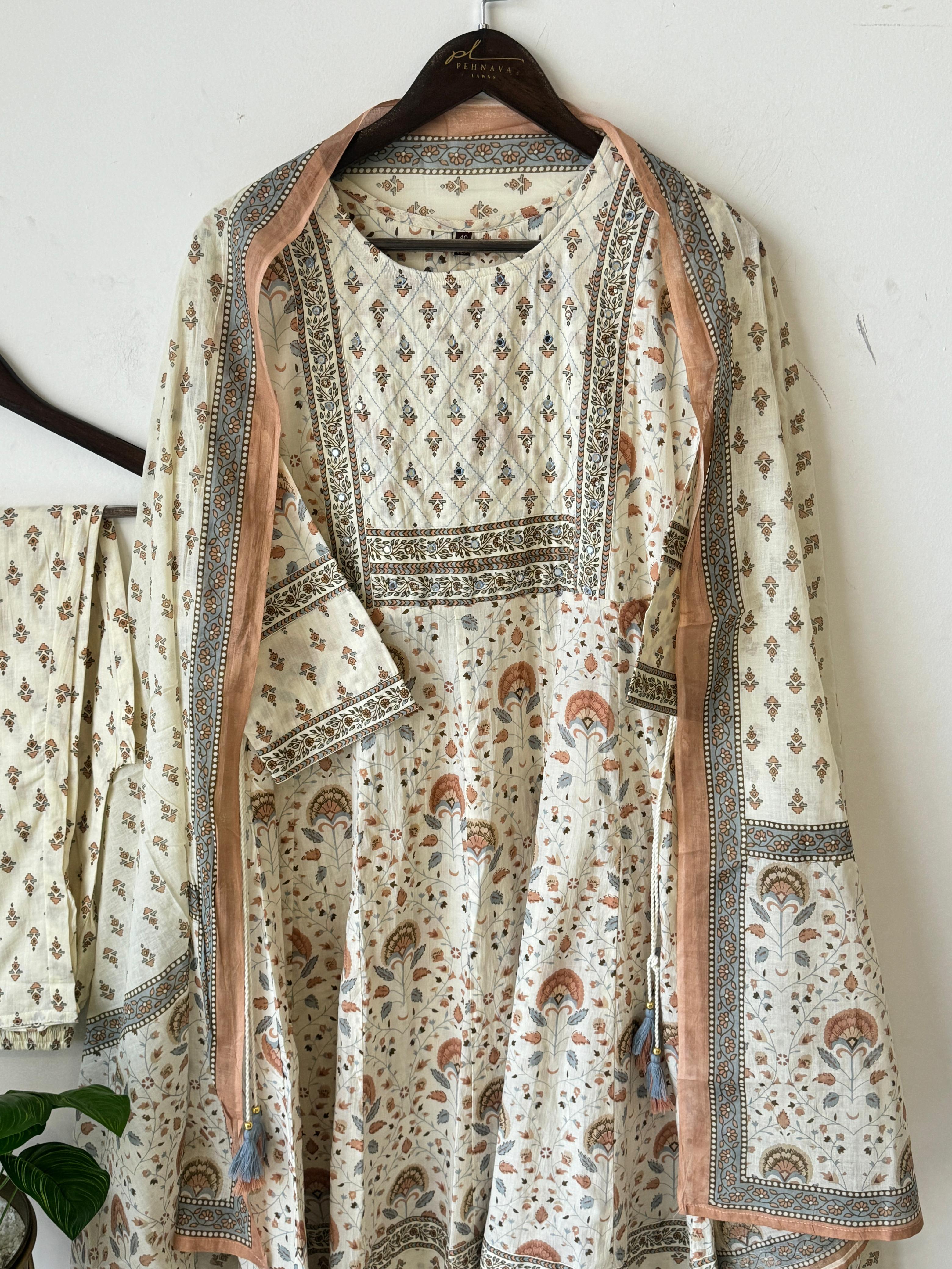 Off-White Patterned Suit-18545 - Pehnava Lawns