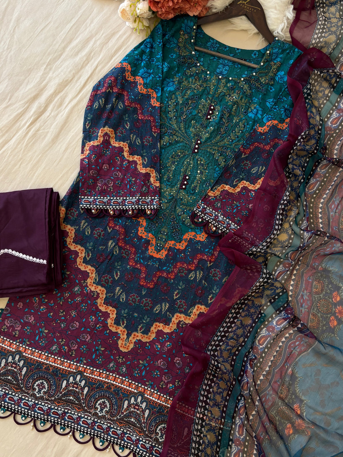 Floral Printed Ethnic Pak-Suit Ft. Chiffon/Cotton Dupatta-001