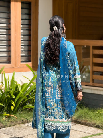 Signature Embroidered lawn Unstitched Suit 1555