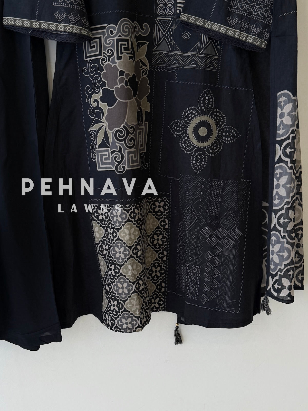 Cotton Printed Three Piece Set-1103 - Pehnava Lawns