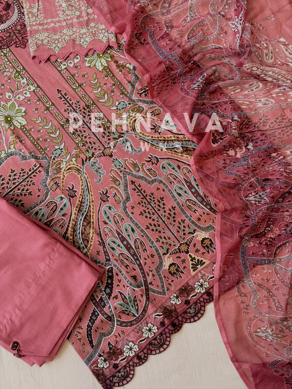 Signature Printed Lawn Unstitched Suit