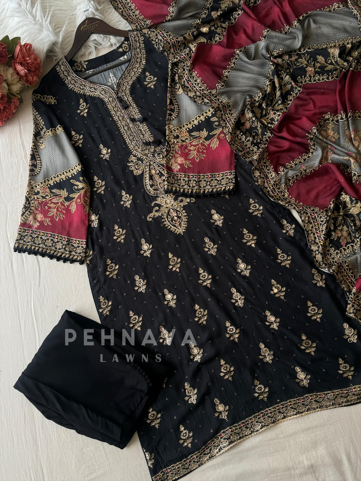 Black premium muslin suit-KT-319 A - Pehnava Lawns