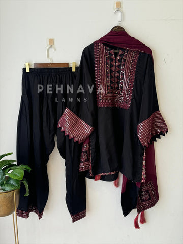 VANYA - Premium Festive Wear - Pehnava Lawns
