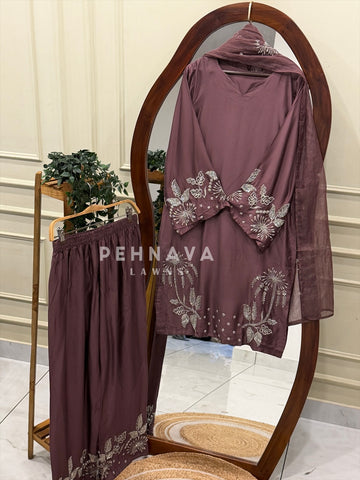 Premium Embroidered Three Piece Set-LRC321