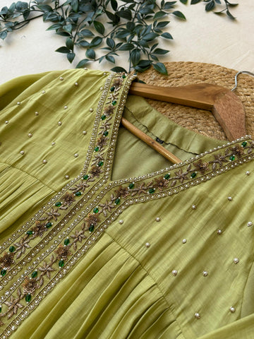 Premium Mulchanderi Luxe Bloom