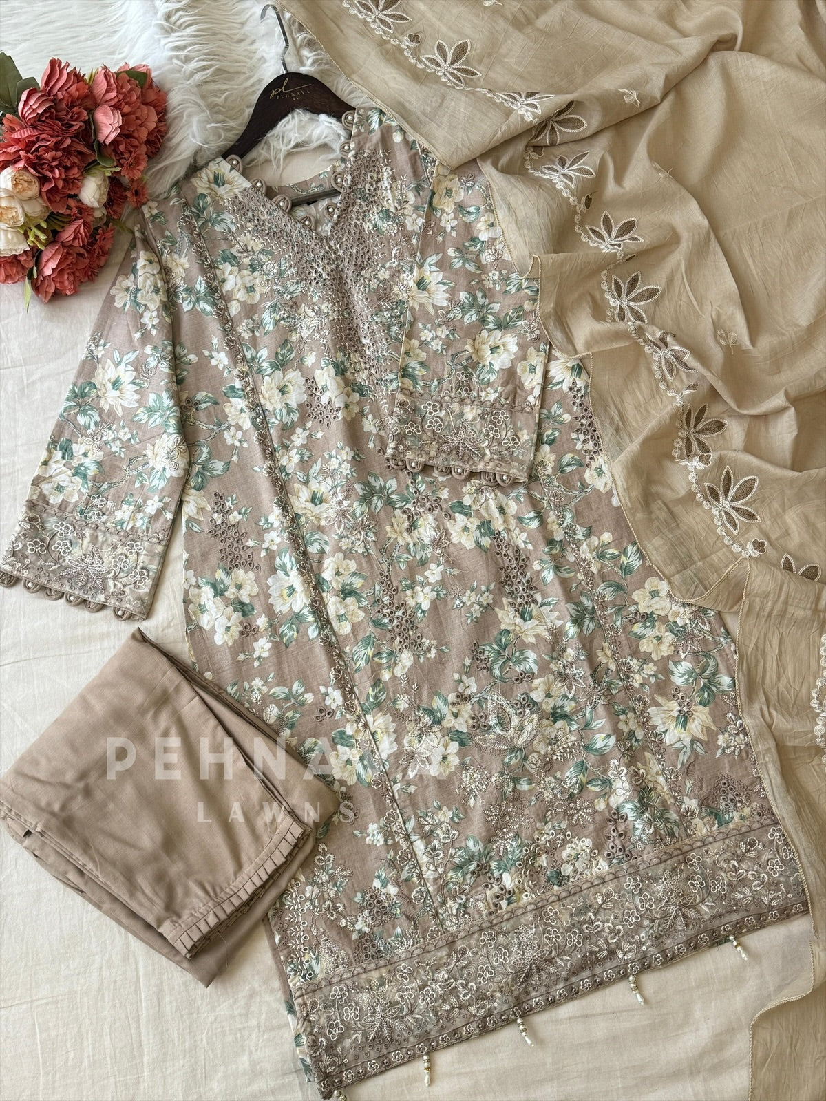 Classic Floral Embroidery Cotton Suit Set-1477