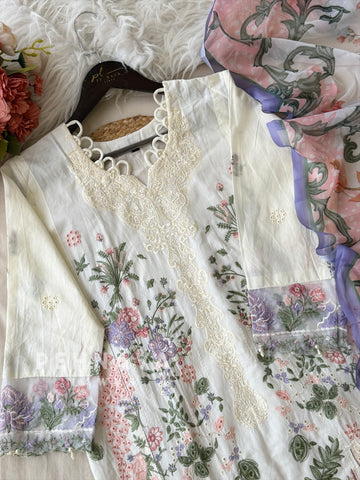 Floral Embroidered Suit Set 1663