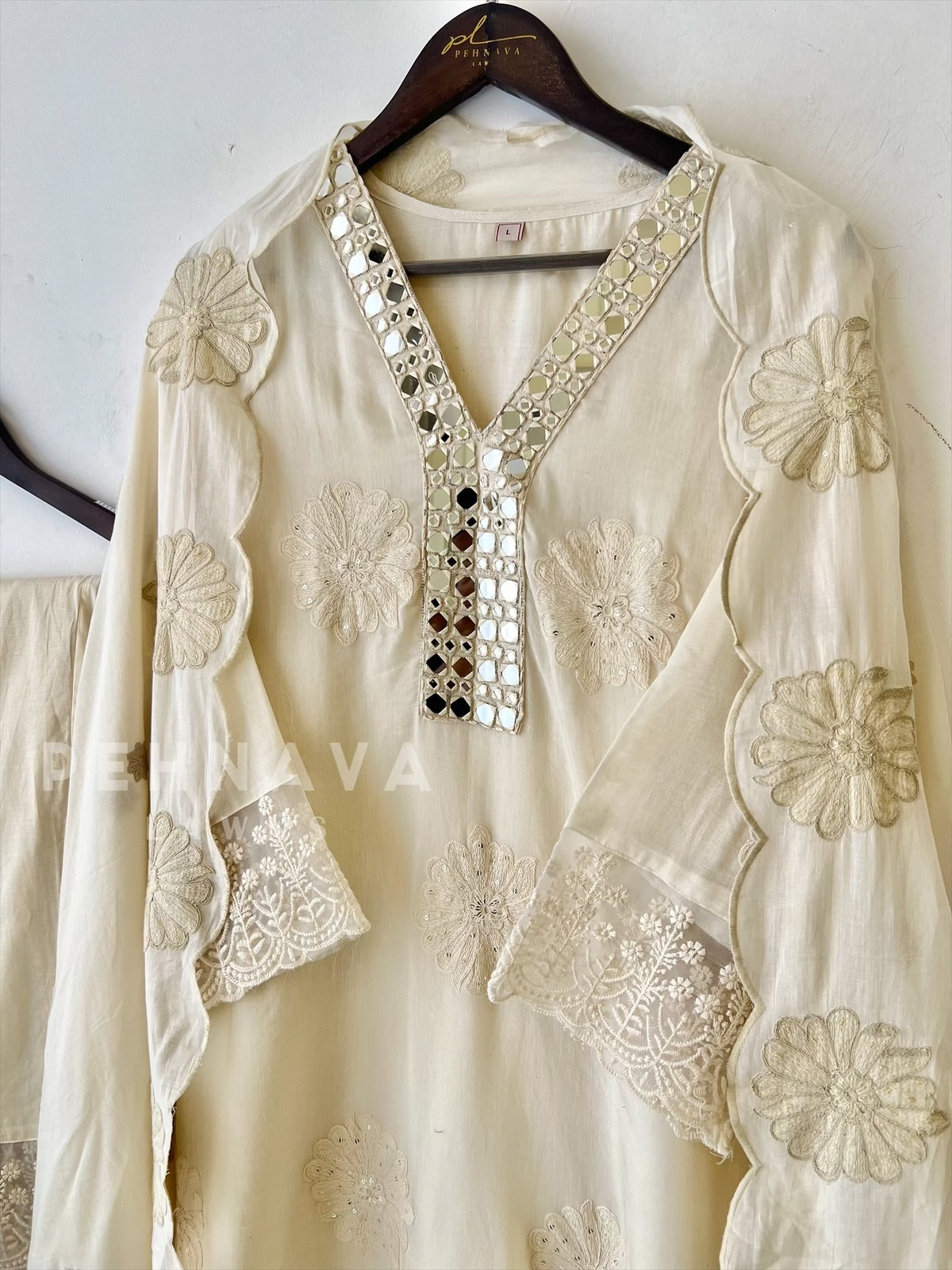 Classic Mirror Work Set - Pehnava Lawns