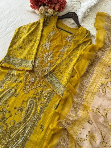 Printed Casual Suit with organza patches-yellow 495 - Pehnava Lawns
