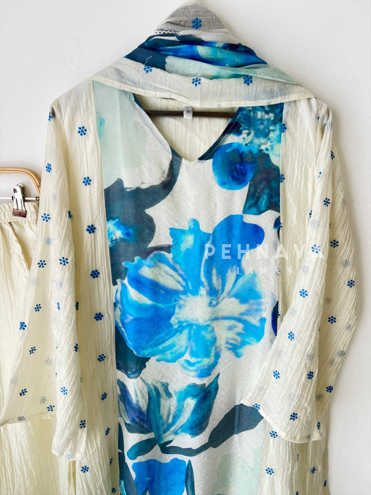 Floral Casual Ensemble-4143 - Pehnava Lawns