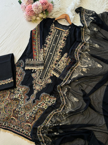 Black Casual Pakistani Outfit 2201