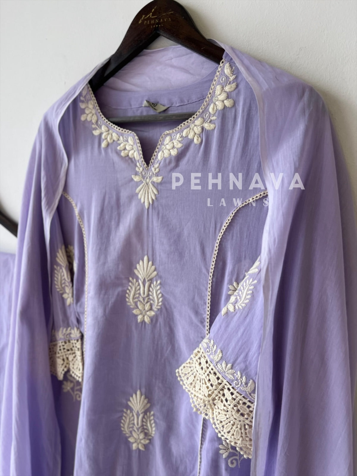 Mulcotton Embroidered Suit