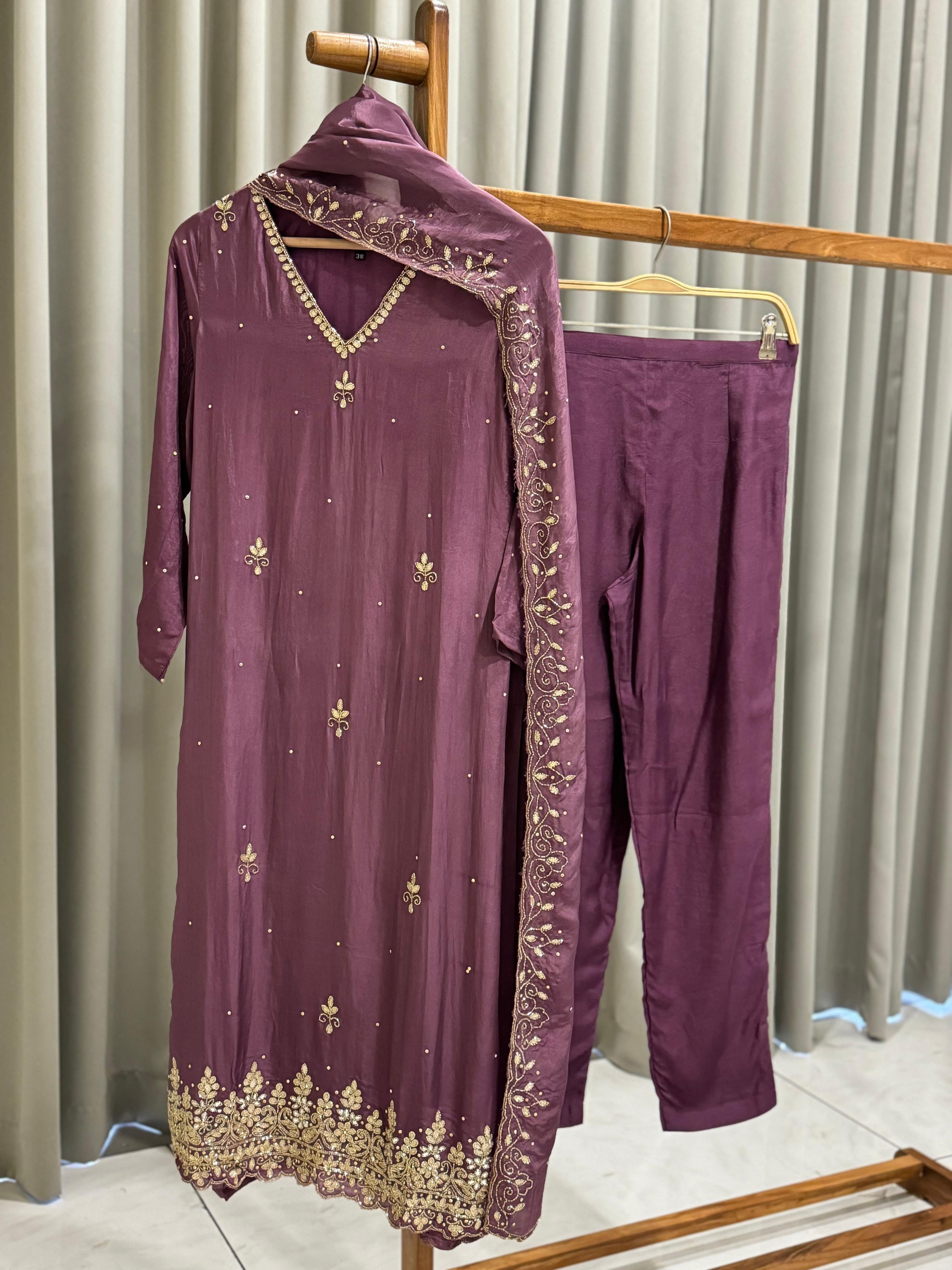 Premium Handworked Chin-non 3 piece Suit - Pehnava Lawns