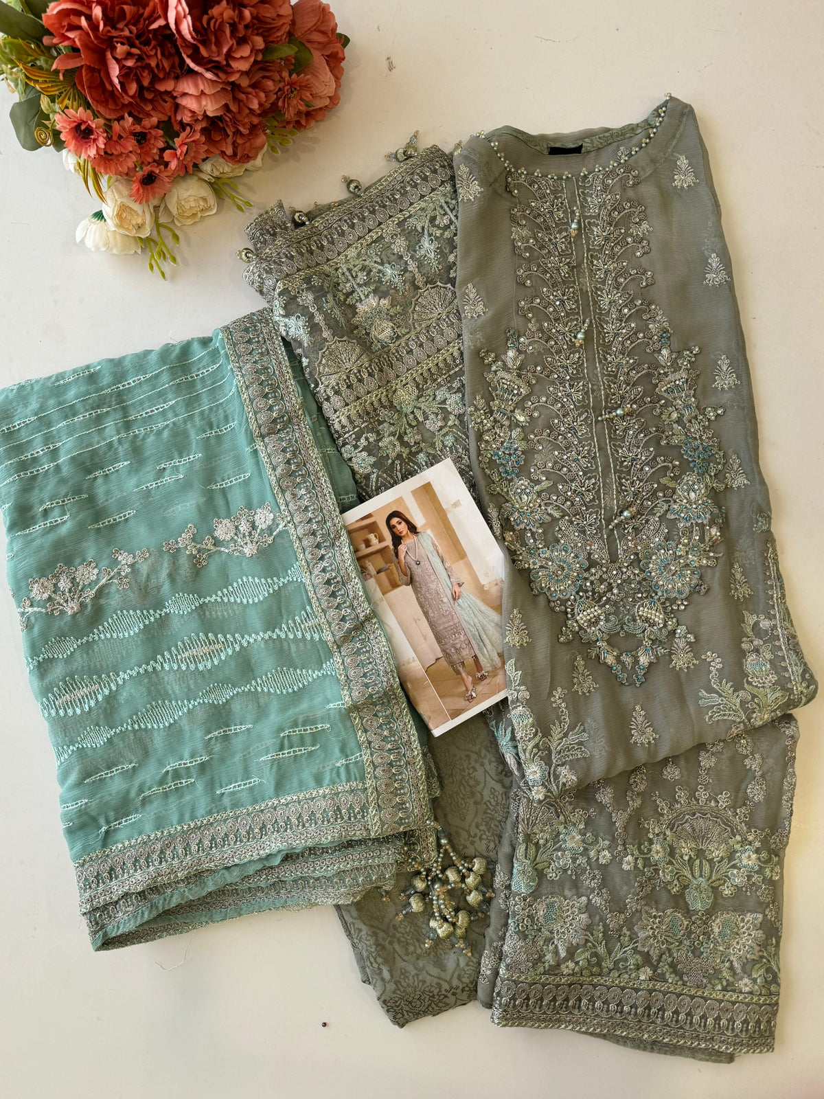 Luxurious Chiffon Embroidered Unstitched Suit-9