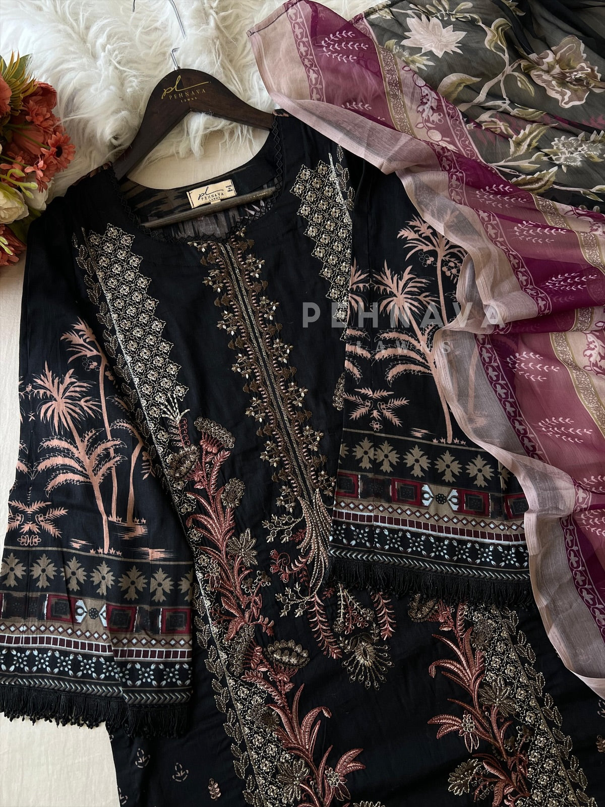 Embroidered cotton suit with chiffon dupatta - Black (Pre-booking 15-20 Days Dispatching Time ) - Pehnava Lawns