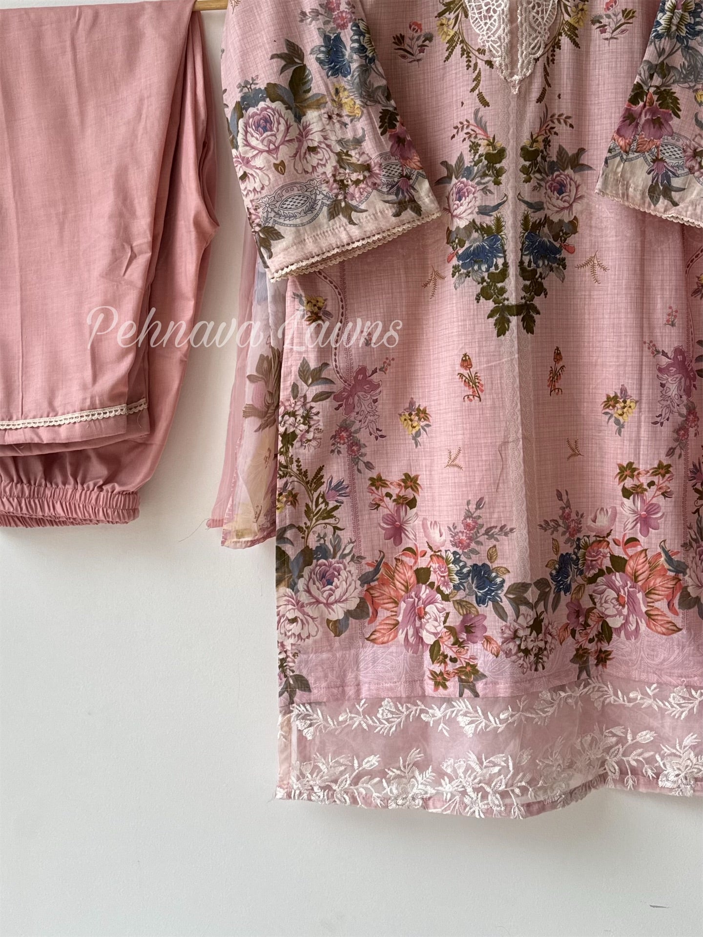 Printed casual suit with chiffon dupatta -6016
