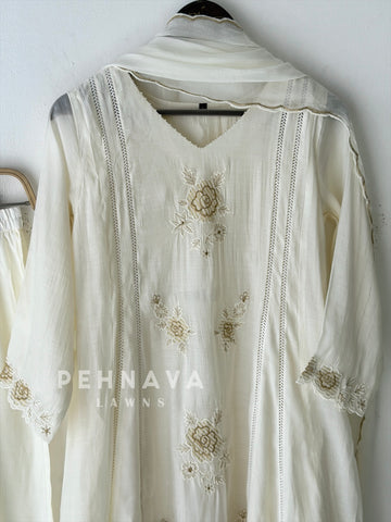 Rose Embroidered Panel Three Piece Set-N3022