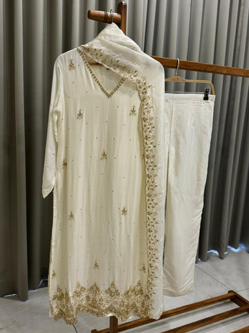 Premium Handworked Chin-non 3 piece Suit - Pehnava Lawns