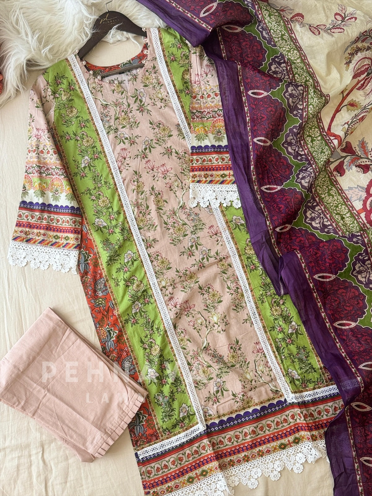 Cotton Printed Suit Set-1303 - Pehnava Lawns