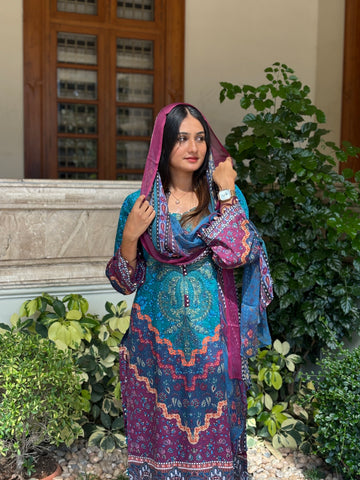 Floral Printed Ethnic Pak-Suit Ft. Chiffon/Cotton Dupatta-001