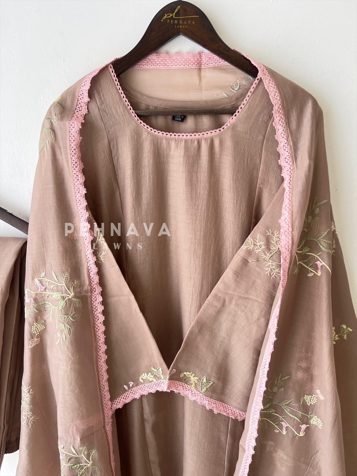 Lace-Trimmed Embroidered Suit-4139 - Pehnava Lawns