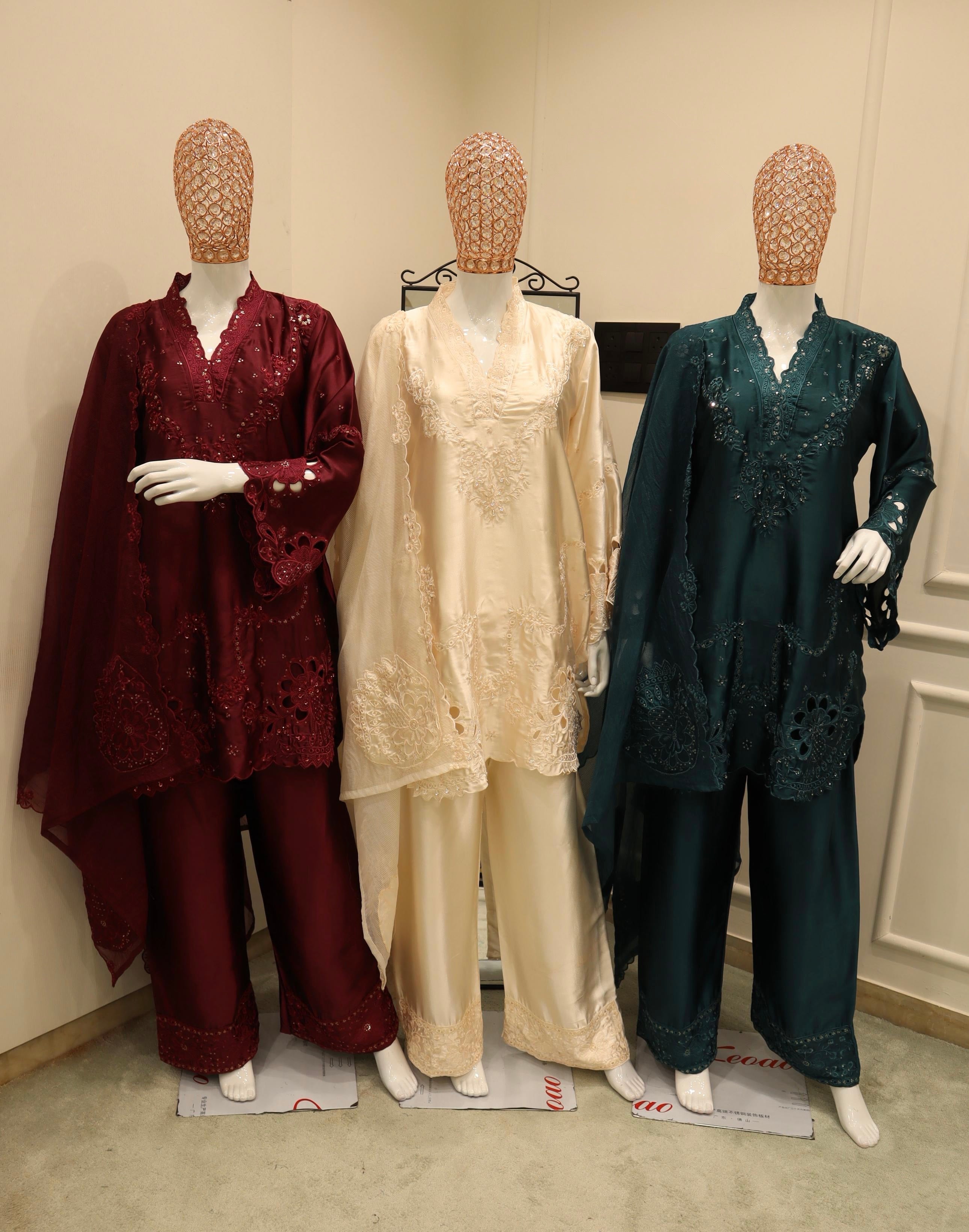 Floral Cutwork Appliqué Set-7274 - Pehnava Lawns