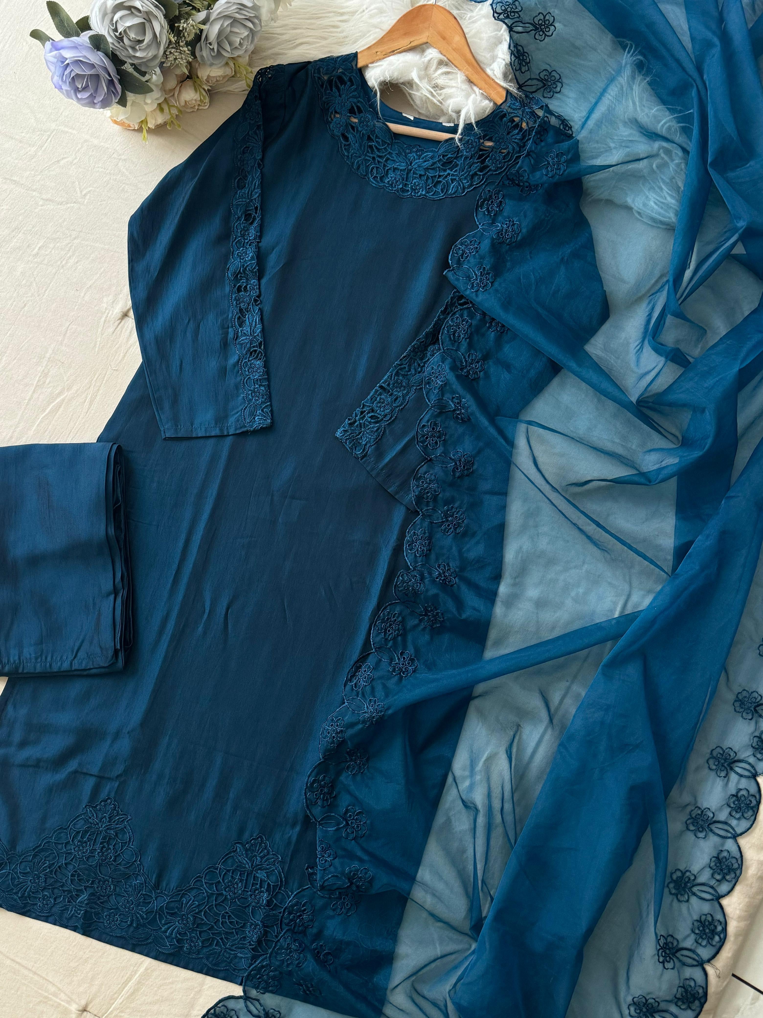 Stylist Pret Collection Tunic Dress(Drafttttttt) - Pehnava Lawns