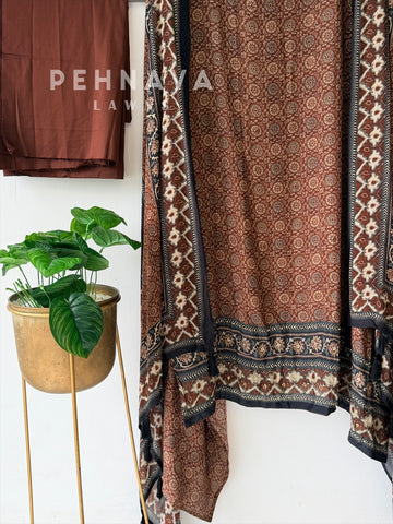Ajrak Printed Unstitched Suit