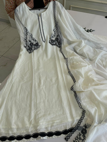 Mul-Chandheri Flared Embroidered Suit