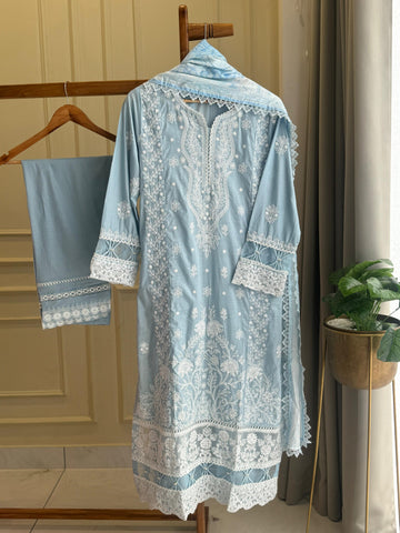Luxurious Gul- Adhar Pakistani Pret Wear-01