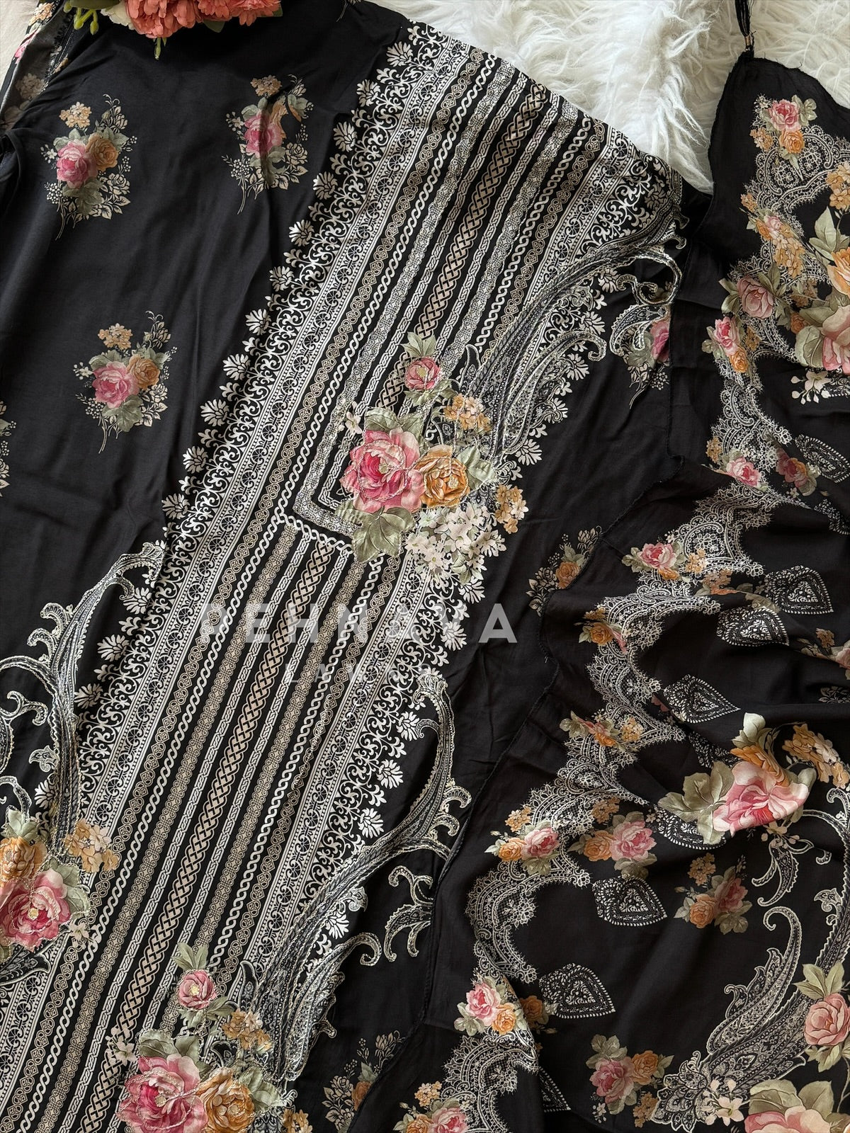 Muslin Unstitched Suit-KT-342 - Pehnava Lawns