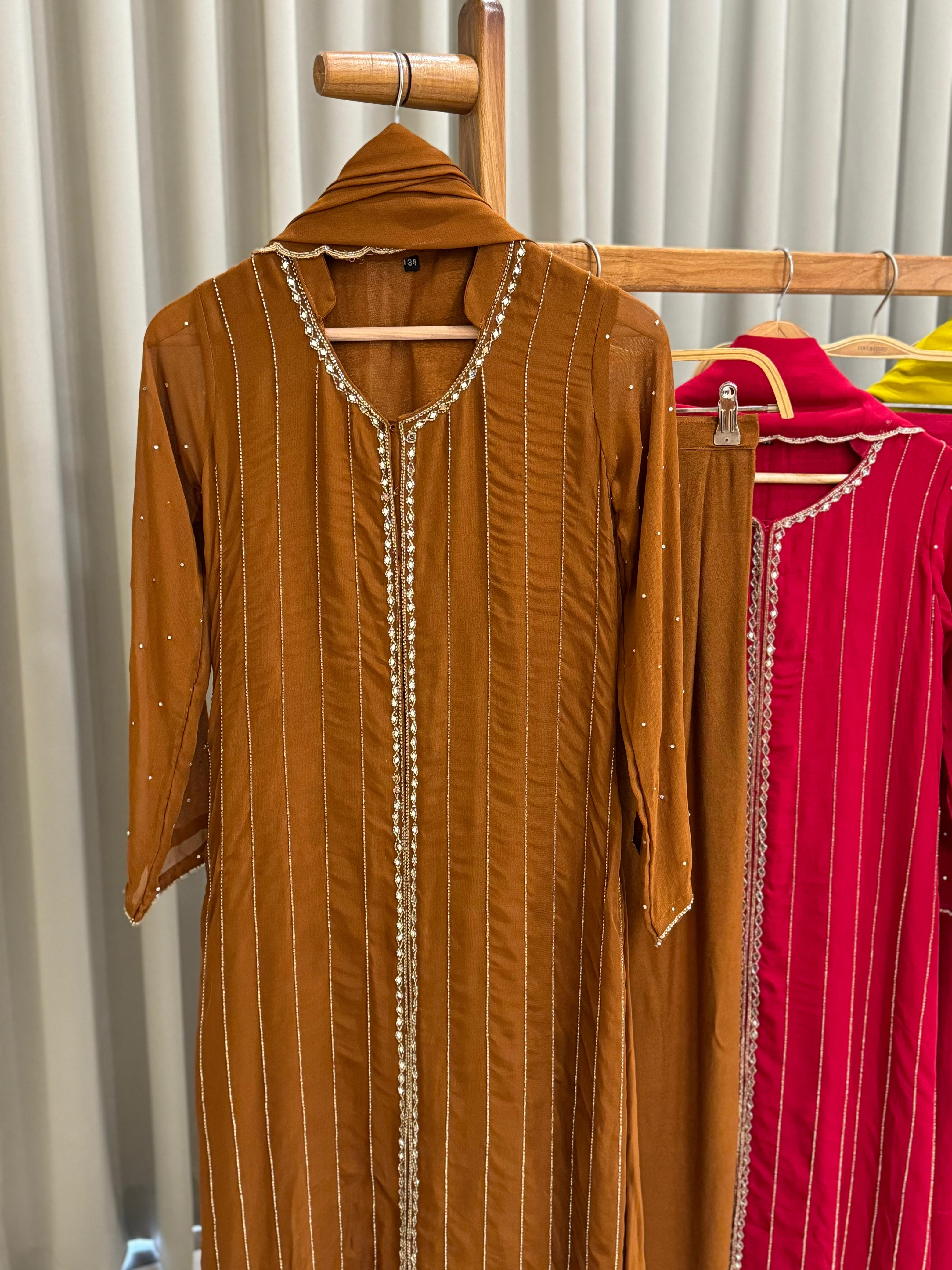 Front-Slitted Handworked Georgette Suit-4959
