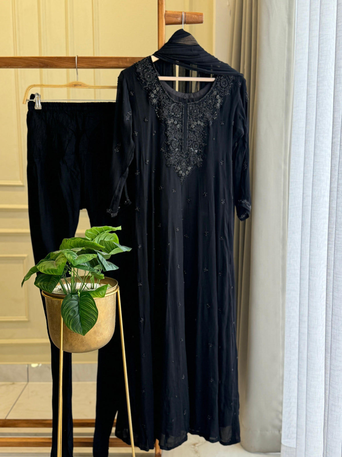 Handworked Chinnon Anarkali Suit