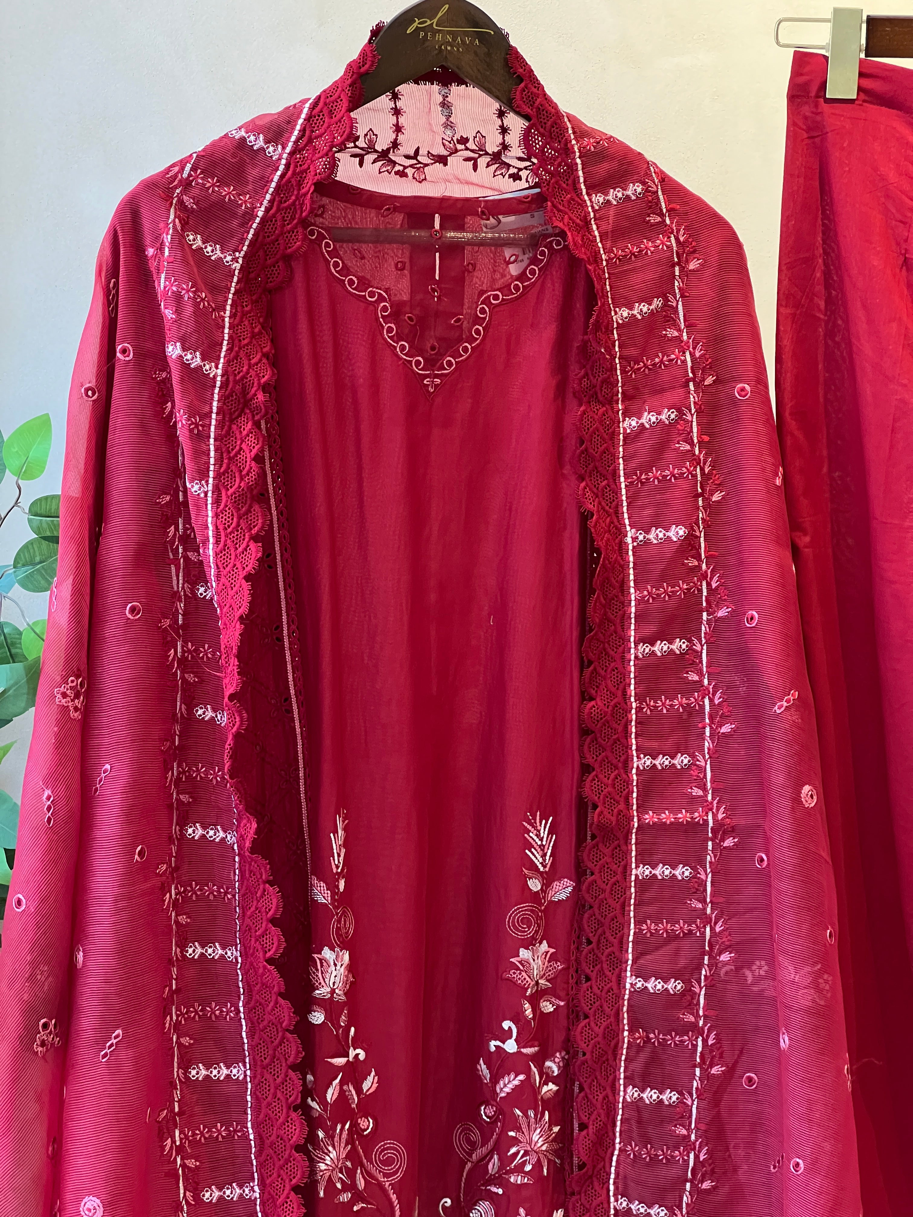 Azzal luxurious stitched embroidered suit - CRIMSON