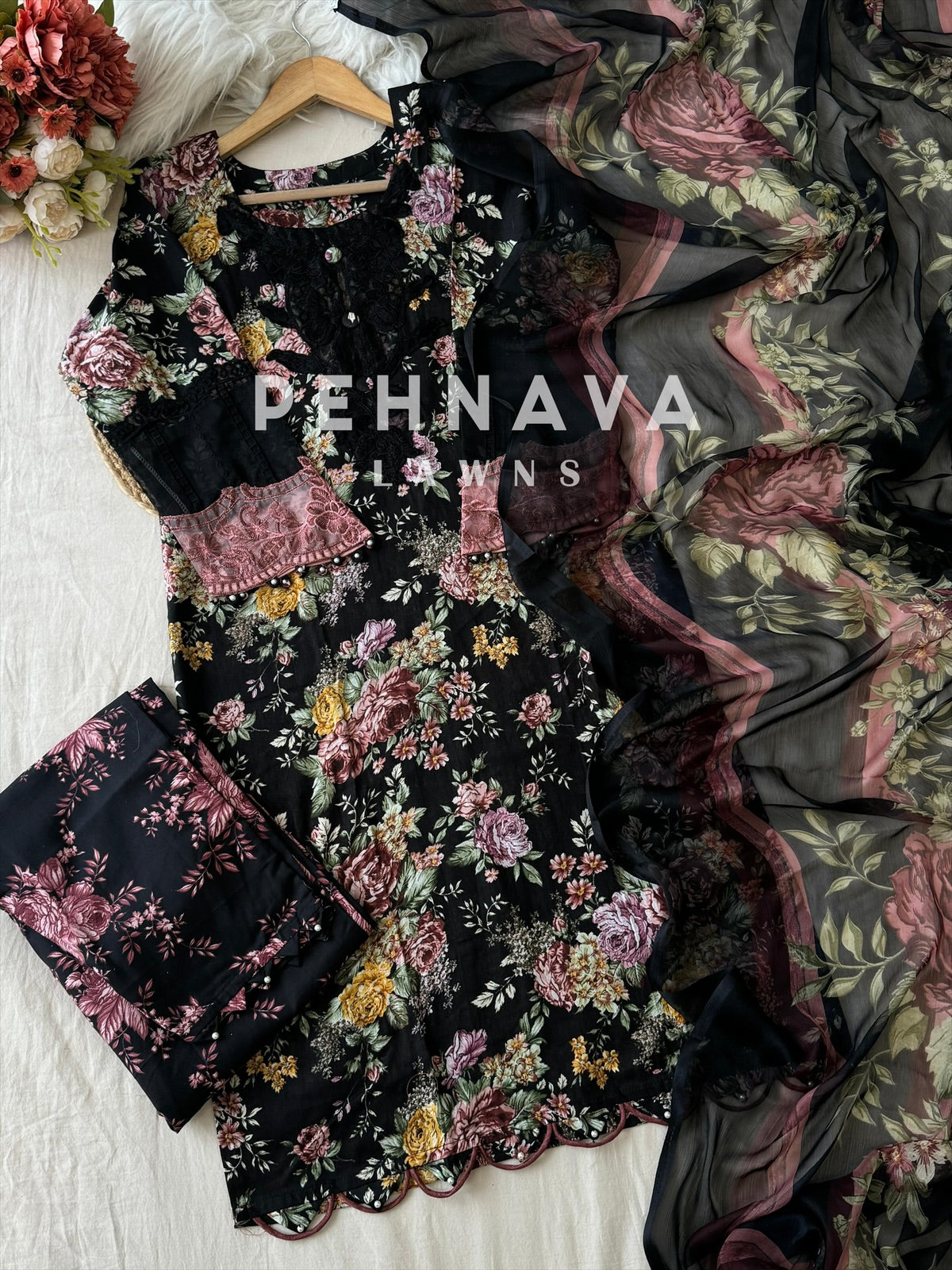 New Floral Ready To Wear Suit-Black - Pehnava Lawns