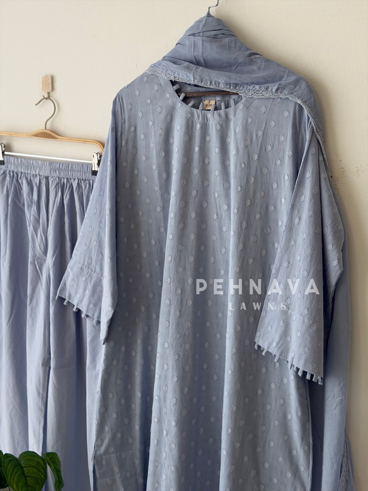 Dobby Cotton Three Piece Suit SN6055 - Pehnava Lawns