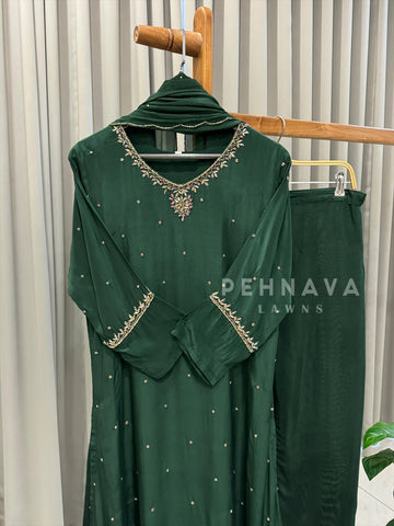 Premium Hand Work Attire - Pehnava Lawns