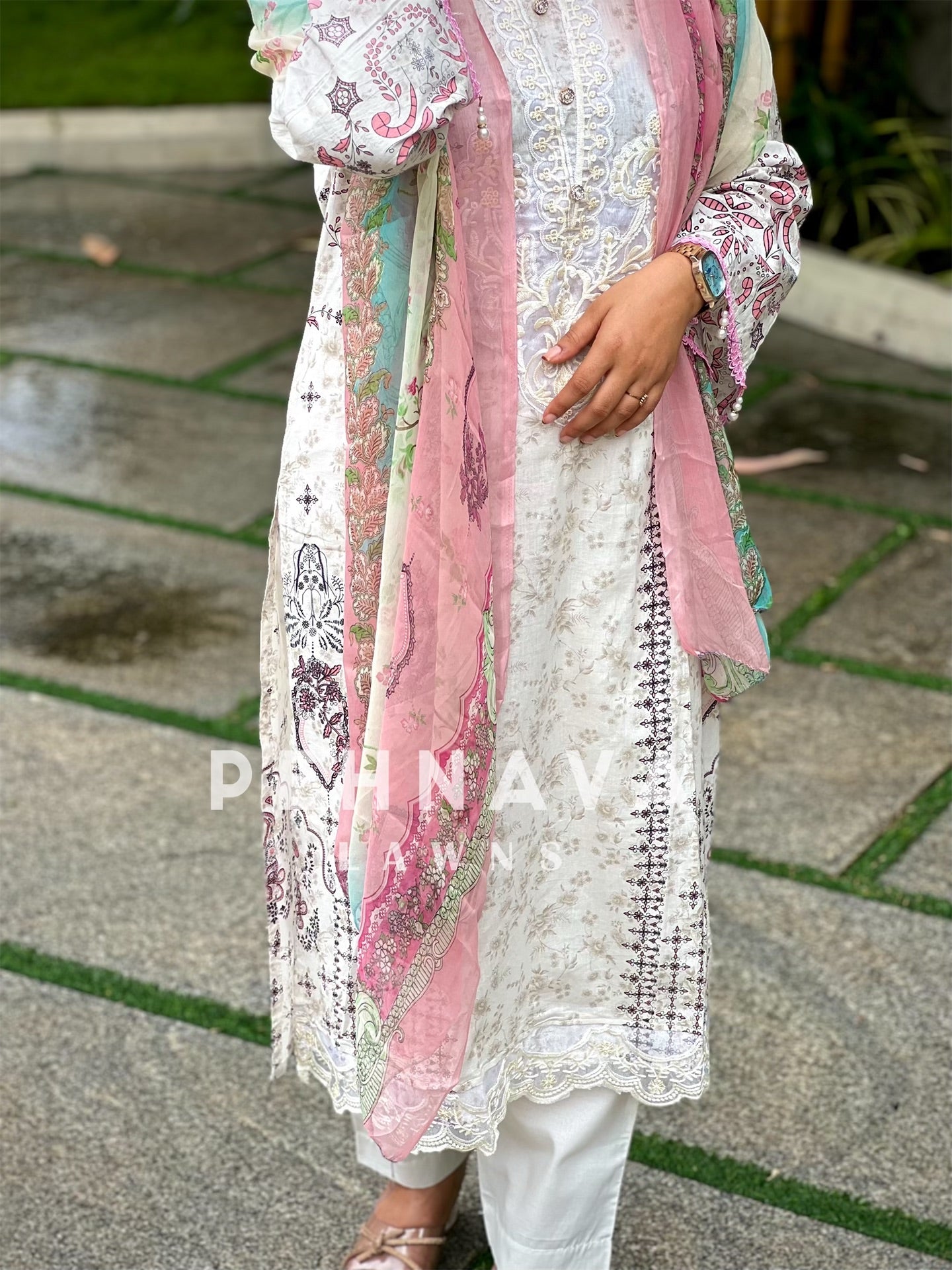 White Suit featuring Embroidery Patches-1296
