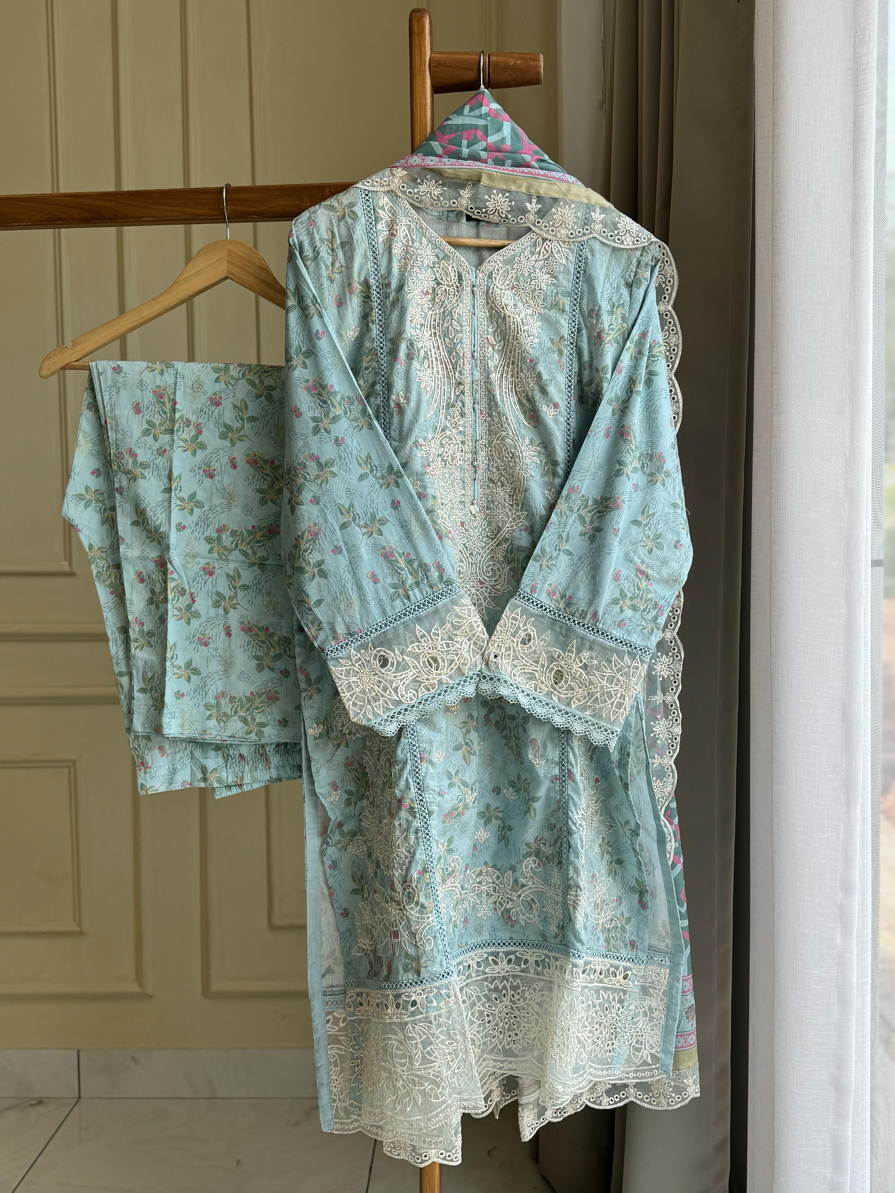 Signature Lawn Suit Featuring Cutwork-5