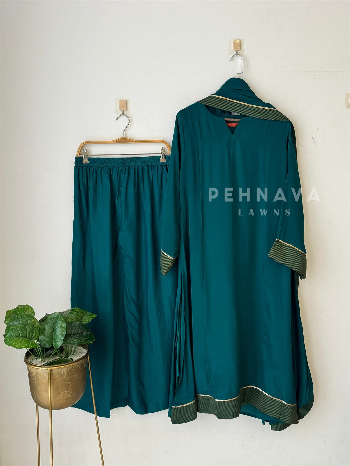 Classic Crepe A-Line Suit set