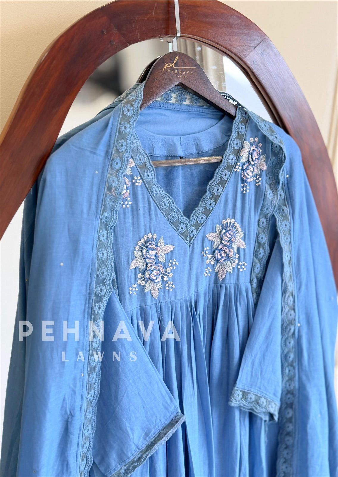 Lace-Trimmed Kurta Set