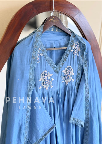 Lace-Trimmed Kurta Set