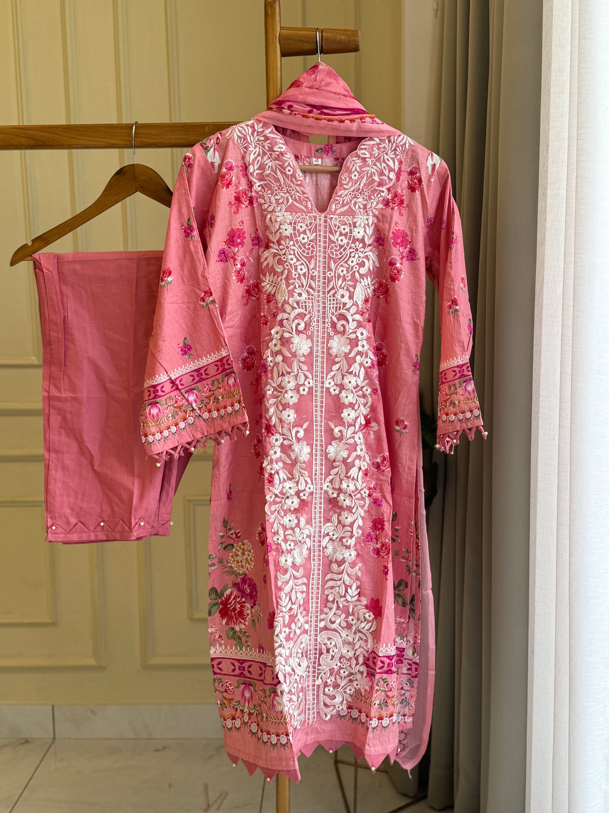 Pure  Cotton suit with embroidered patches and detailings-6